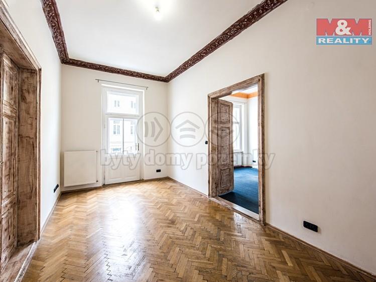 Záznam o prodeji srovnávané nemovitosti č. 4 1. Identifikace Prodej, Byt, 110 m 2, Palachova,, Celková cena: 3.990.000 Kč Adresa: Palachova,, 2.