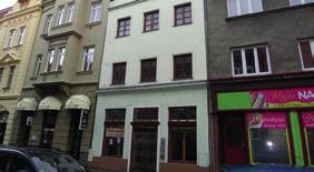 zářízení, klimatizace, 3 x parkovací místo. OPA/19/008 8.500 /měs.