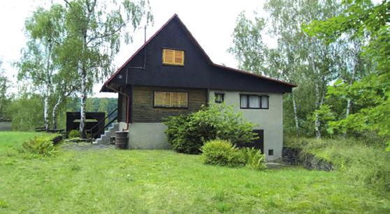 OPA/19/204 Prodej T 3+1 s komorou a balkónem, 74 m2, 4. NP, po částečné rekonstrukci.