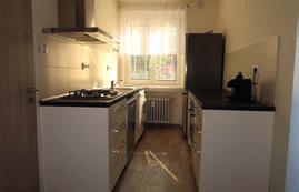 domě, zvýšené přízemí, 71 m2, balkon, sklep,
