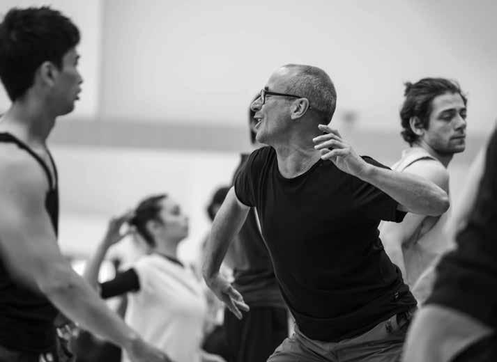 Kdykoli poslouchám jeho hudbu, vidím před sebou divadelní oponu. Můžete nám prozradit něco víc o Aterballetto Dance Company, se kterou jste pracoval na Rossiniho kartách poprvé?
