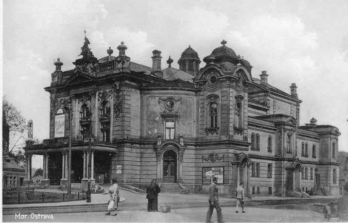 PRVNÍ TŘI MĚSÍCE EXISTENCE NDM Karel Kügler Foto archiv NDM Zahajovací představení Prodané nevěsty společně s dalším představením, Smetanovou operou Hubička, byly vůbec prvními operními inscenacemi