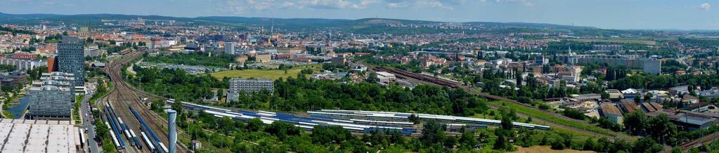 Nesoulad dopravní nabídky s poptávkou Nedostatečná kapacita železničního uzlu