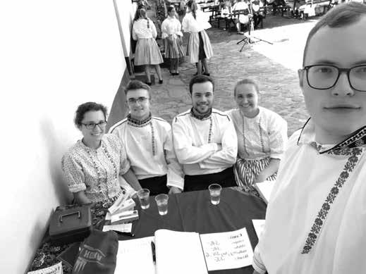 Za Krúžek Dolněmčan, Karolína Zelinková FS OLDNĚMČAN léto 2019 Ani v létě jsme nesložili ruce do klína a