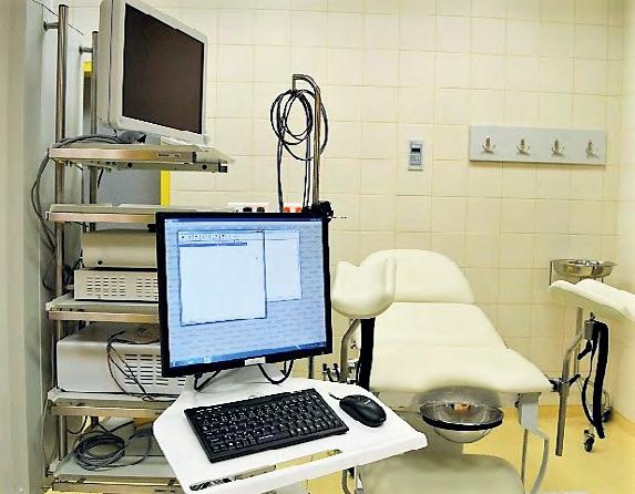 Sociální služby Zcela novou možnost řešení obtíží s únikem moči u žen, tzv. stresovou inkontinencí, přináší gynekologicko-porodnické oddělení Nemocnice ve Frýdku-Místku.