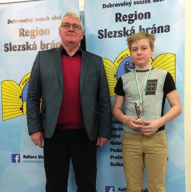 PASKOVSKÝ ZPRAVODAJ VZDĚLÁNÍ / SPOLKY Soutěž O šachového krále a královnu Regionu Slezská brána Ráno přišla pětice zapálených bojovníků (Jenda Chalupecký, Nikol Horutová, Bára Paličková, Standa Kuča