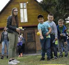 obrazem z Prahy 4 Velebení se vrátilo Na Jezerku Městská část Praha 4 obnovila tradiční Svatováclavské velebení v parku Na Jezerce a akce nabídla pestrý program pro celou rodinu, hudební