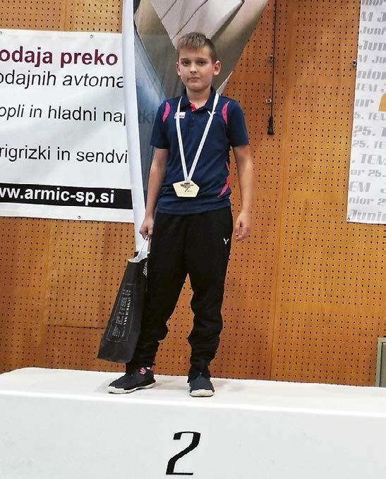 místo ve čtyřhře spolu s Adamem Srncem (SK Hamr Praha) a také ve smíšené čtyřhře spolu s Karolínou Kalkušovou. Karolína Kalkušová skončila 9. - 16.