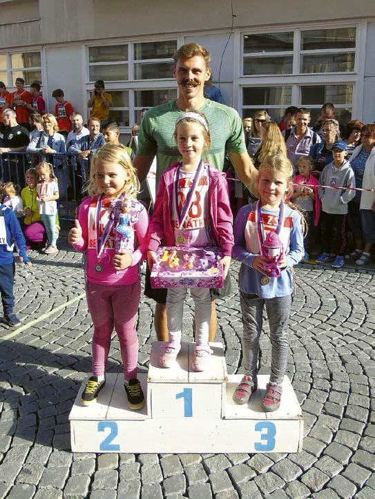 KATEGORIE - CHLAPCI 1 Lejsek Kryštof 47 ZŠ Husovo náměstí 10 2 Julinek Martin 46 ZŠ Husovo náměstí 9 3 Staněk Šimon 59 ZŠ Otevřeno 8 1.
