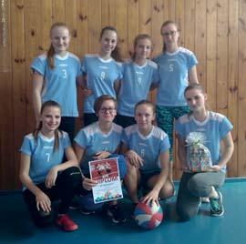 ročníku, výroba Moreny a její pouštění po vodě, velikonoční tvoření s rodiči, ekoprogram v rámci Dne Země, stavění máje, čtení pohádek, divadelní vystoupení žáků ZŠ a pod.