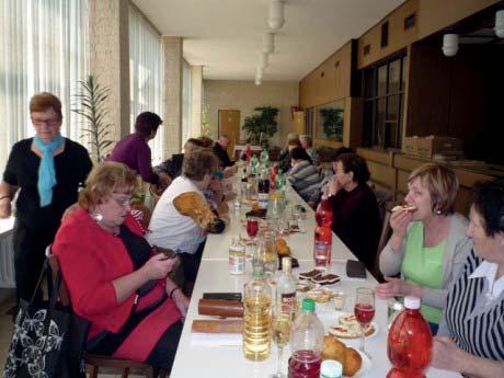 Organizujeme různé zájezdy,jak ozdravné, poznávací, tak i nákupní. Pořádáme kulturní, sportovní a jiné společné akce.