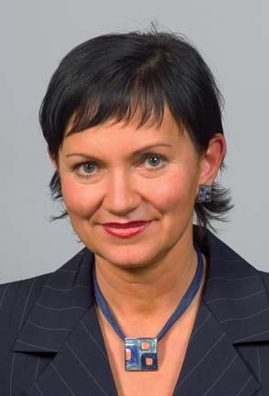SEMILSKÉ NOVINY Říjen 2019 Primářka MUDr. Hana Králíčková stálice semilské nemocnice MUDr.