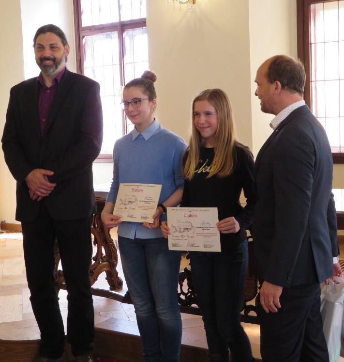 Prima na návštěvě u starých Římanů a ve světě ametystu V úterý 7. května se 1. E vydala do římského města Carnuntum ležící nedaleko Vídně.