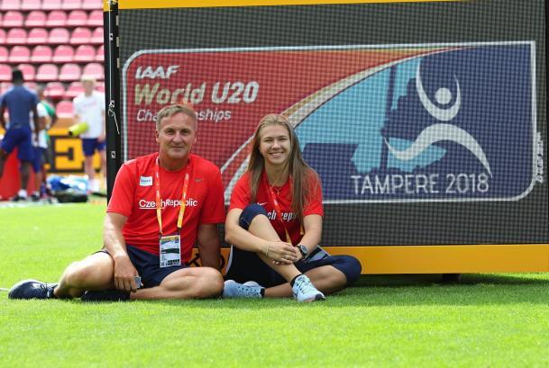 Těsně po návratu z Finska skákala Adéla Záhorová na mítinku v Táboře (18.7.), kde doskočila na 3. nejlepší světový juniorský výkon v dálce juniorek. Konec června, 28.7. ještě stihla přidat svůj první seniorský titul na mistrovství ČR v Kladně.