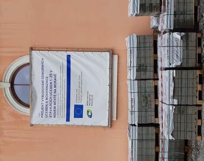 To by mělo stát za současným DPS. Diakonie, která by projekt realizovala, se pokouší na nové zařízení získat dotaci. Město poskytlo pozemky a pro celý projekt je již zajištěné i územní rozhodnutí.