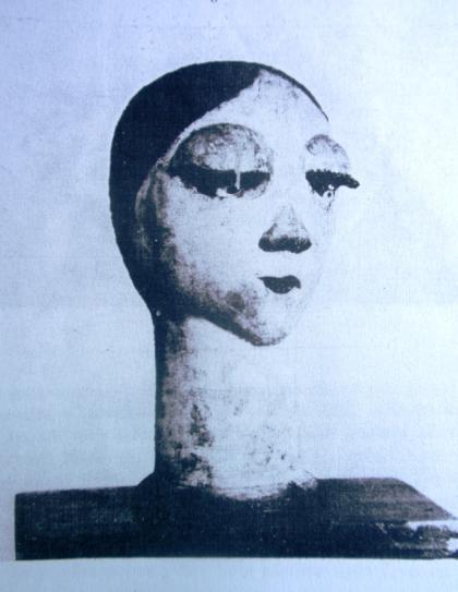 Kocourka, 1933, polychromovaná sádra,