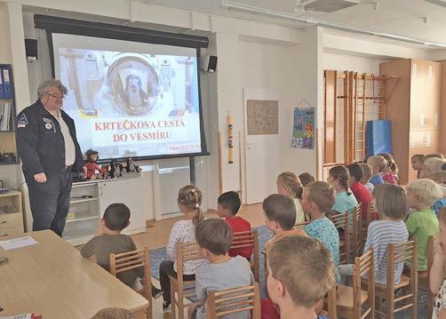 A tak školní rok 2019 20 vítal děti v nových, krásných prostorách. A. Klatovská, A. Folberová Projektový den www.msvlukach.cz V pátek 20.