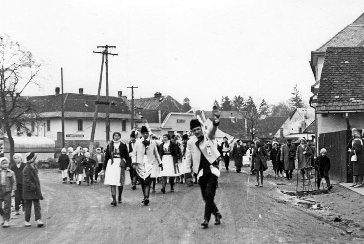 Dnešní historické fotografie