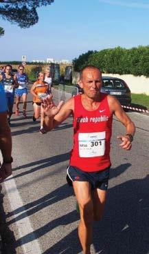 až 15.