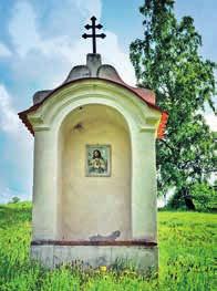 Jde patrně o typ nejstarší, vzniklý nejspíš těsně po polovině 18. století. 8 9 8. Kamenná tesaná výklenková kaplička při cestě směrem k mostku přes Polečnici.