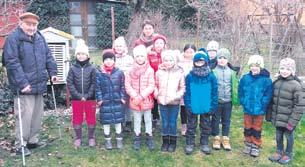 Takový zájem jsme nečekali, a tak jsme plastové šampusky museli doplnit skleničkami z obecního úřadu, a ti poslední příchozí si dokonce připili šampaňským z kelímků na limonádu, popsala přelomové