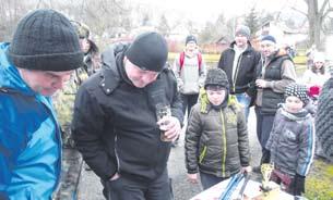 hodině od rokycanského vlakového nádraží na stráň nad městem, aby se nejen vyvětrali, ale především se dozvěděli o novinkách, které čekají rokycanské ochránce přírody v magickém roce 2020, která se