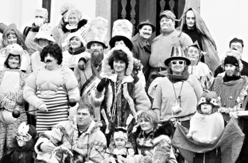 Snímek pochází z loňského masopustu ve Vševilech. Foto: archiv obce mrňouse a prodej občerstvení. 22