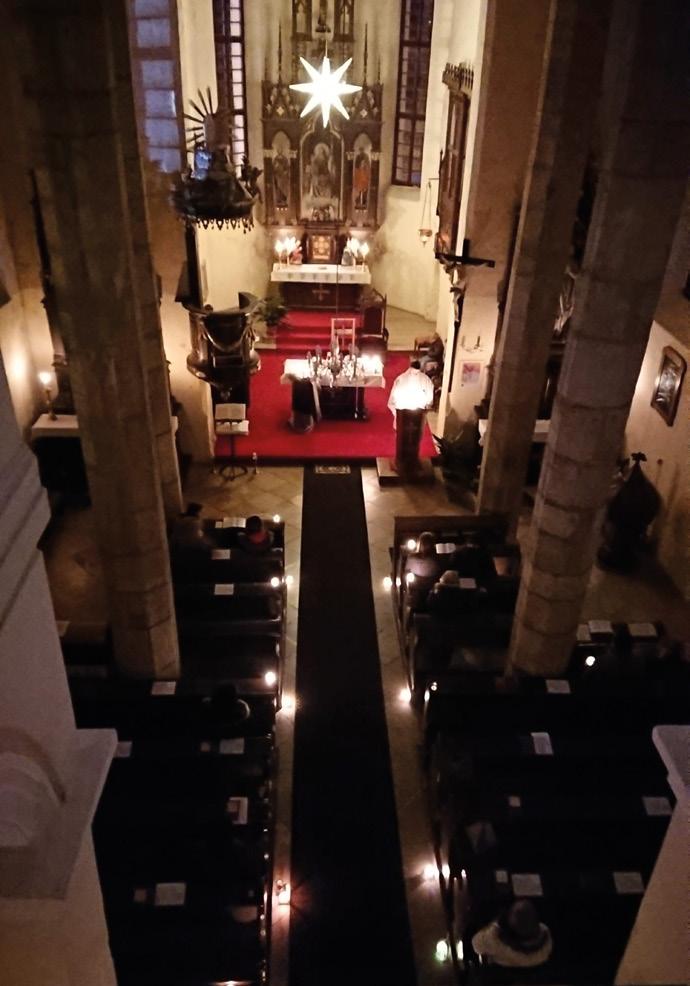 Farnost Tříkrálová sbírka 22 Rorátní mše (21. 12. 219) Scéna z vánoční hry o sv. Františkovi (23. 12. 219) Suchdolský betlém o ochotě vyjít na cestu a změnit svůj život.