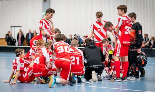 Pohyb a přesuny po halách v Göteborgu nám už nedělaly problém a atmosféru turnaje si všichni užívali.