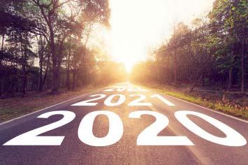 DVACÍTKOVÉMU ROKU VLÁDLY BIOPOTRAVINY A STÁT SE KONEČNĚ ROZHOUPAL Je 1. leden 2021. Za normálních okolností se o těchto dnech píše spíš v souvislosti s kocovinou, ale letos žádná nedorazila.