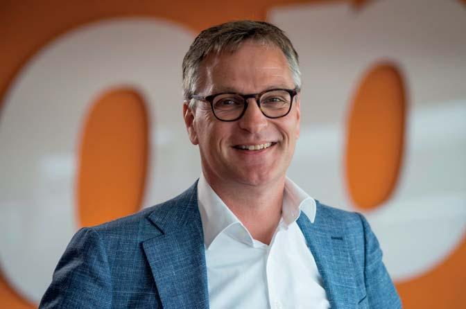 OBCHOD JAK OŽIVIT STARÉ DRUŽSTVO? V ČEM SPOČÍVÁ ÚSPĚCH NIZOZEMSKÉHO COOPU? NA TO SE RETAIL NEWS PTAL FREDA BOSCHE, GENERÁLNÍHO ŘEDITELE COOP SUPERMARKTEN NEDERLAND. B. Fred Bosch pracuje pro COOP Nizozemsko 16 let.