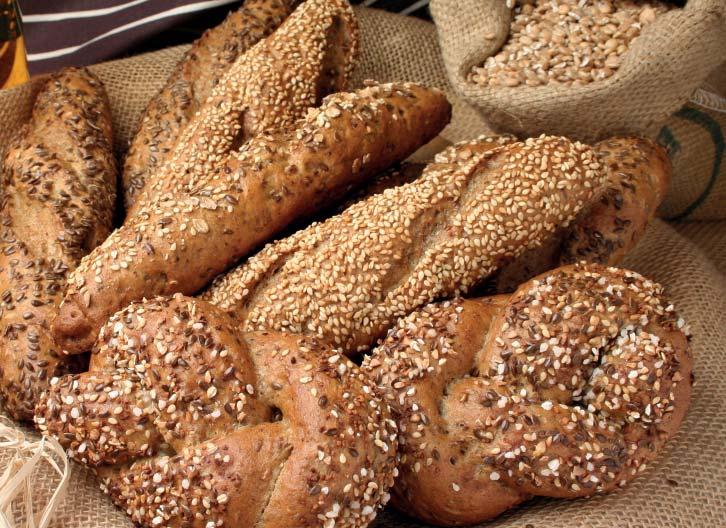 SORTIMENT HITEM JSOU REGIONÁLNÍ VÝROBKY Češi po úspěchu farmářských trhů, ovlivněni gastronomickými pořady v televizi a osvětou v médiích začínají čím dál více vyhledávat výrobky od regionálních