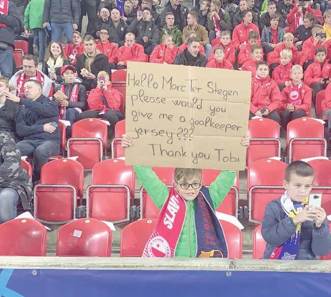 To bychom byli za šašky, prohlásil Vladimír Coufal, obránce Slavie Praha před duelem Ligy mistrů s Barcelonou. Dres malého Argentince nakonec nikdo nezískal.