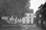 Vytiskla knihtiskárna Františka Němce ve Velvarech. Narodil jsem se ve Velvarech 18. prosince 1849 v čísle pop. 7 na náměstí, v domě patřícím mým rodičům. Dům ten vystavěn byl na počátku 17.