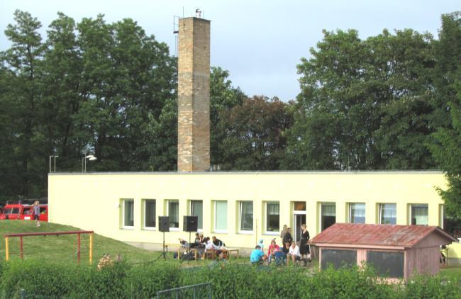 Protože zde ale byla možnost získání dotace na zateplení budovy, rozhodli jsme, že by se podbití provedlo zároveň při této realizaci. Bohužel jsme nezískali dostatečné body pro přidělení dotace.