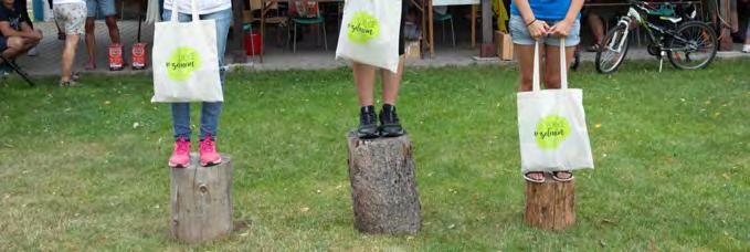 celou sobotu a pomáhat s organizací a občerstvením a nic za to nečekají.
