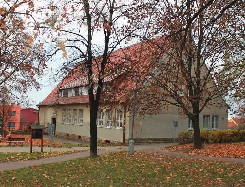 Základní umělecká škola Antonína Doležala 80