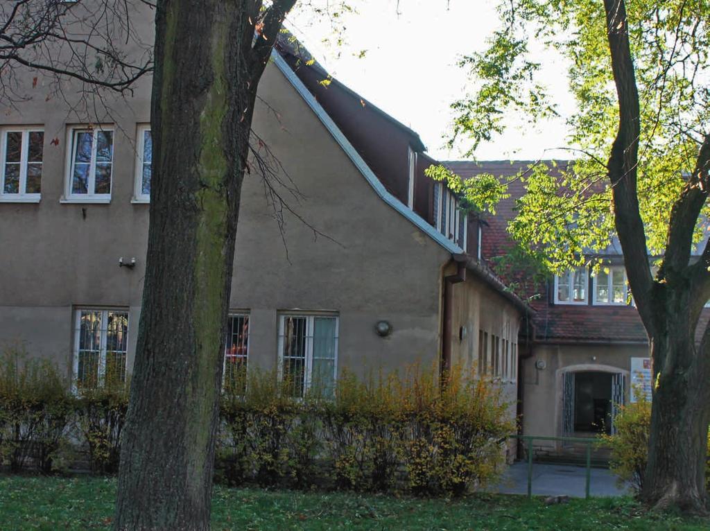 Základní umělecká škola Antonína Doležala Trnkova 1784/81, 628 00
