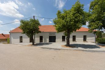 architekti Jiří Weinzettl NOMINACE Rekonstrukce a