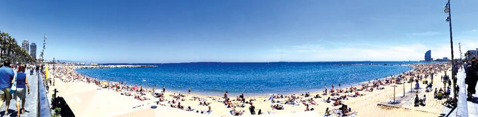 Přestože je Barcelona velké město, ve kterém včetně aglomerací žijí přibližně 3 miliony lidí, voda byla překvapivě čistá.
