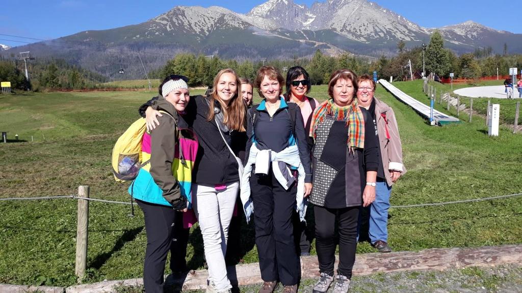 Exkurze Tatranská Lomnica 27. 9. 29. 9. 2019 Naše putování začalo odjezdem z Kolína vlakem Pendolíno do zastávky Štrba.