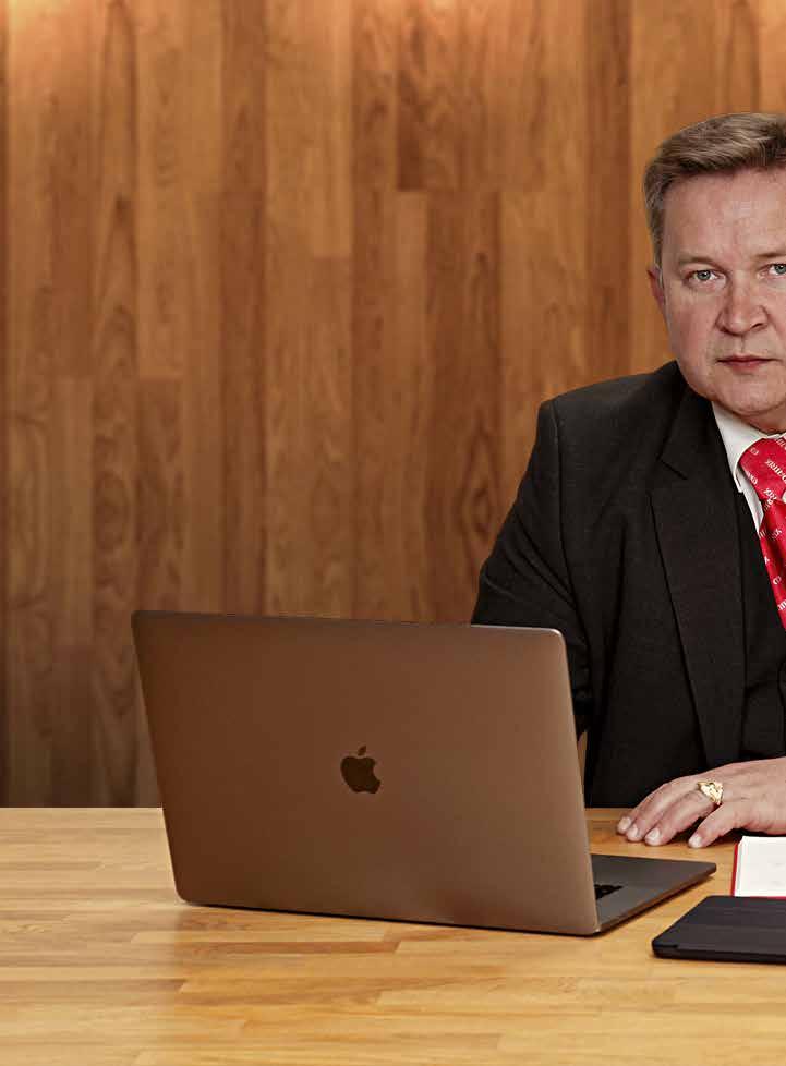 DALŠÍ ÚSPĚŠNÝ ROK PRO MATRIX HOLDING Vážené kolegyně, Vážení kolegové, Vážení spolupracovníci, dámy a pánové, minulý rok 2019, obrazně řečeno, bouchl v silvestrovskou půlnoc dveřmi a my všichni ve