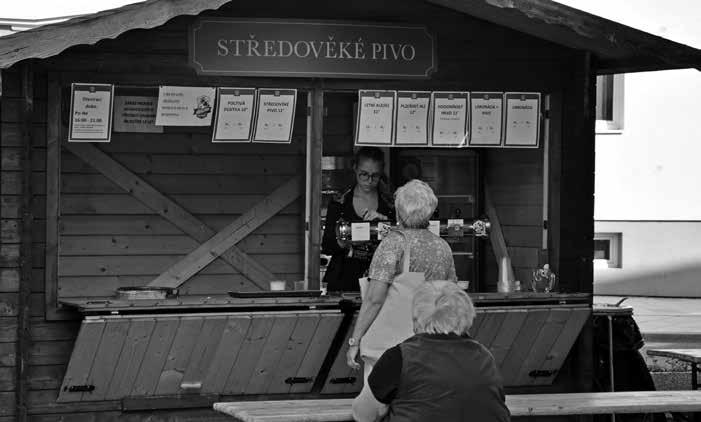 U radnice se točí středověké pivo, přijďte ochutnat Až do konce prázdnin budou na Masarykově náměstí k ochutnání pivní speciality, zejména středověké pivo z pivovaru Křikloun.