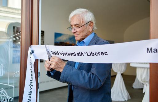 Červen 2018 Nová silnice do Jablonce už slouží řidičům Je kratší, rychlejší, pohodlnější a bezpečnější. Nová silnice spojující Liberec a Jablonec nad Nisou přes Kunratice se 1.
