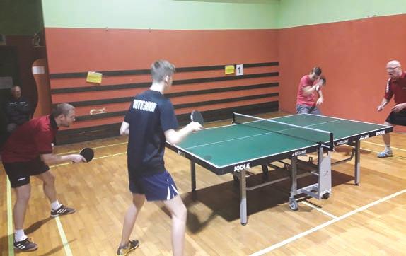 SPORT prosinec 2019 Stolní tenis Začátek nové sezony Koncem srpna jsme začali s pravidelnými tréninky. Účast na trénincích byla nedostatečná. Žáci a dorostenci chodili pravidelně.