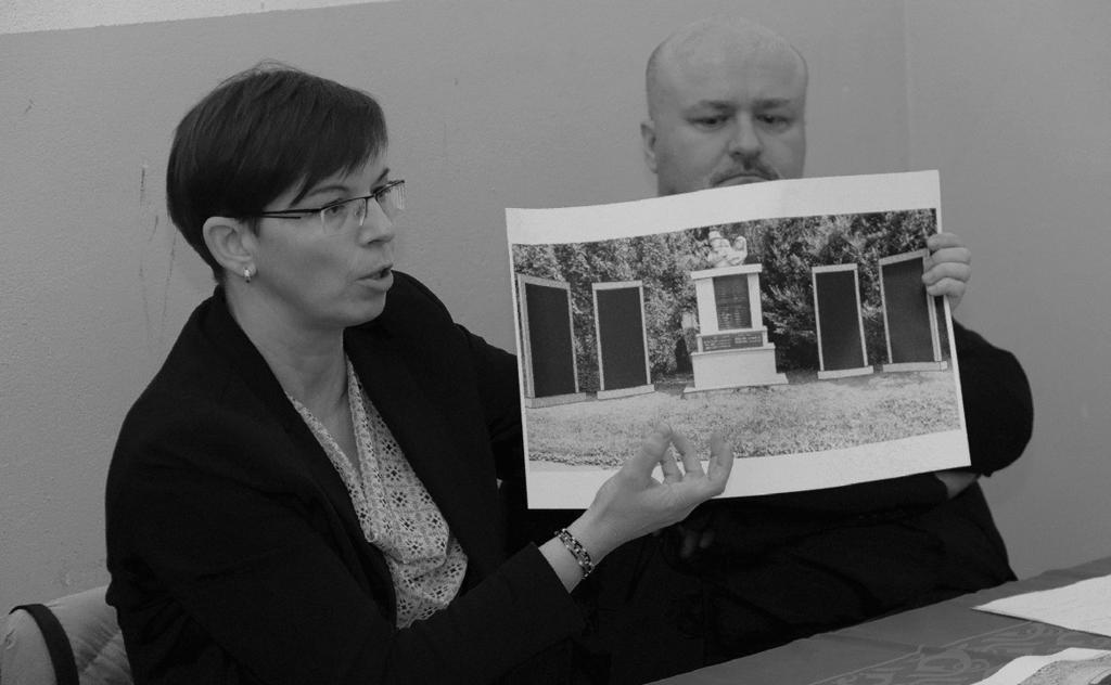 strana 2 ZPRAVODAJSTVÍ 24. ledna 2020 Vsetín vyjde vstříc občanům a rozšíří pietní místo Návrh řešení pomníku představila na veřejném projednání místostarostka Simona Hlaváčová.