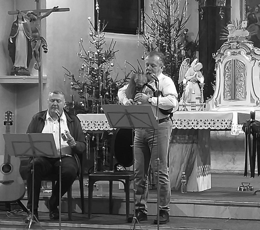 Netradiční spojení dvou hudebních nástrojů, valašských gajd a kytary, předvedli Tomáš Garlík a Petr Osička.