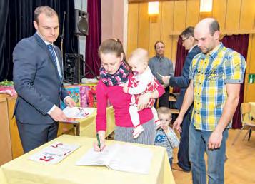Připomenul také slova Joy Fieldingové o úskalí mateřství a rodičovství: Děti nepřicházejí na svět s návodem na zacházení.