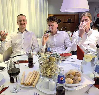 TŘINECKÝ / TRZYNIECKI / HUTNÍK / 8. ledna 14.