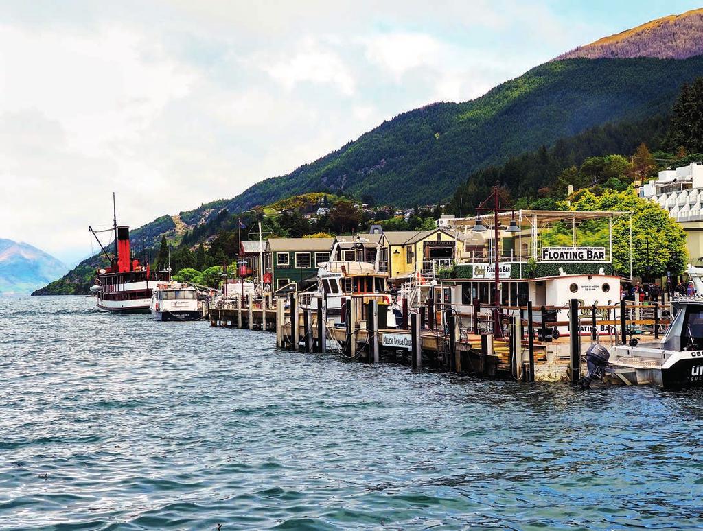 PO PRÁCI Adrenalinem napumpovaný Novozélandský Queenstown láká dobrodruhy. Není divu.